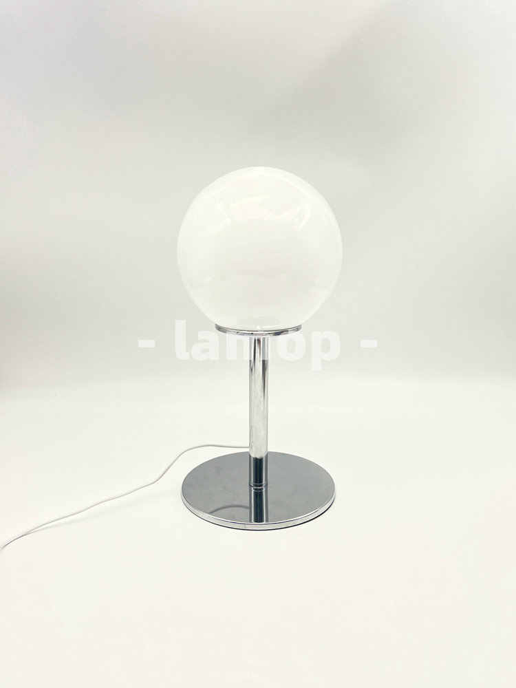 Milky White Solid Globe Chrome - Decor Lighting Table Lamps 评论和价格